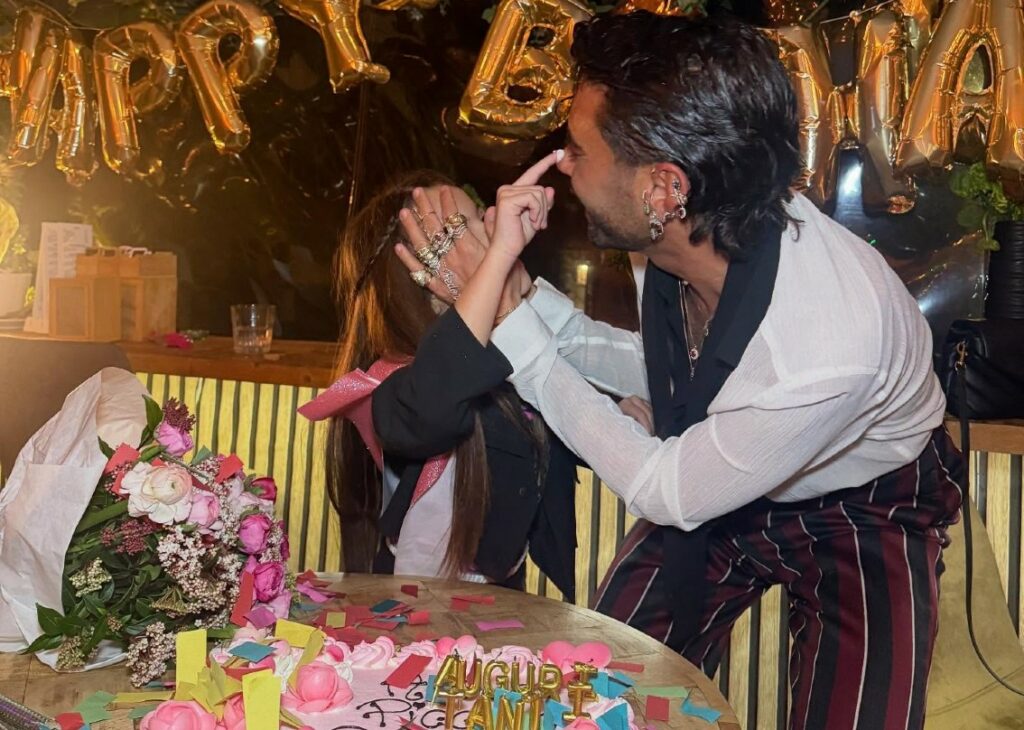 ''Sei una bambina speciale'': Federico Fashion Style aspetta la mezzanotte per festeggiare gli 8 anni della figlia Sophie Maelle, foto