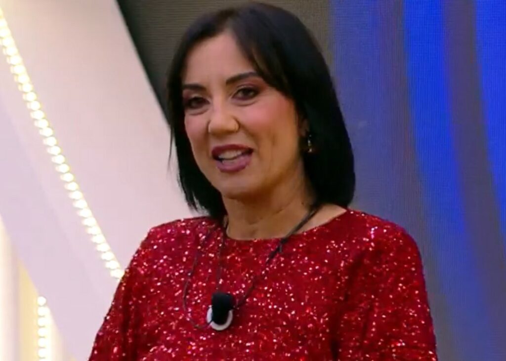 'Una mamma corre e va via': l'ex 'Non è la Rai' Pamela Petrarolo costretta ad abbandonare per sempre il GF per motivi familiari 'Una mamma corre e va via': l'ex 'Non è la Rai' Pamela Petrarolo costretta ad abbandonare per sempre il GF per motivi familiari