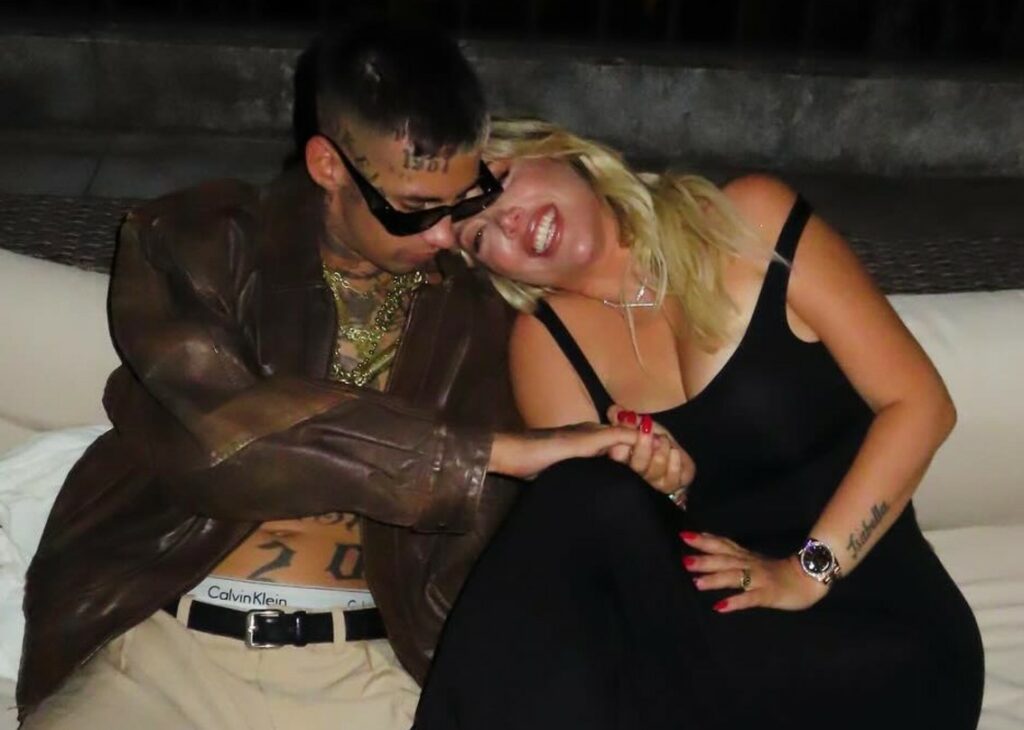 Wanda Nara è tornata con il 24enne L-Gante: le nuove foto della coppia