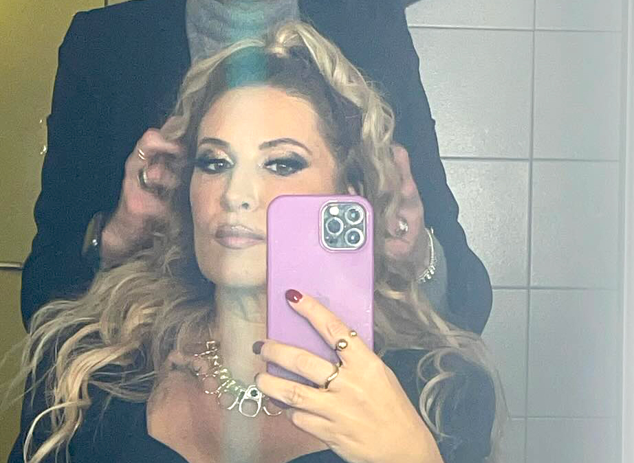 Selvaggia Lucarelli per la prima volta a Verissimo: ''Donna che non ha paura di dire ciò che pensa'' - Gossip.it | News sul Gossip e VIP