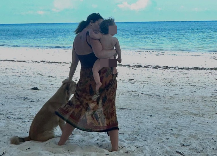 Romina Carrisi vacanza in Africa con la famiglia