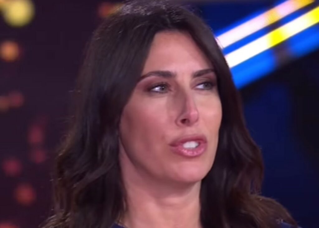 ''Mio figlio ha votato per farmi uscire dal Grande Fratello'': la rivelazione di Amanda Lecciso, sorella di Loredana ''Mio figlio ha votato per farmi uscire dal Grande Fratello'': la rivelazione di Amanda Lecciso, sorella di Loredana