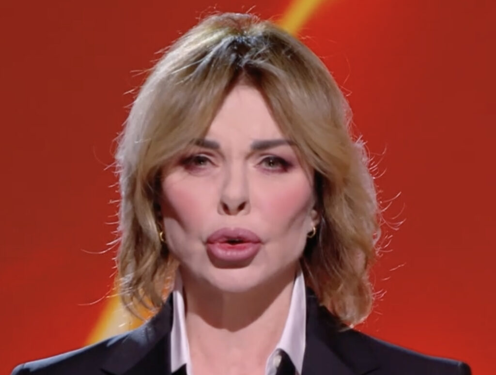 ''Mi ha nascosto l'esistenza di mio zio Aldo per dieci anni, era in manicomio'': Alba Parietti parla del difficile rapporto con la madre morta