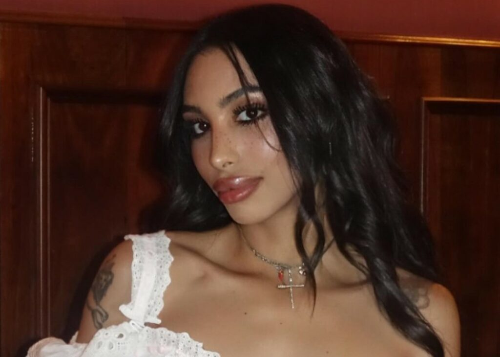 ''Ho toccato il fondo della disperazione'': il lungo messaggio di Lulù Selassié dopo la condanna per stalking all'ex Manuel Bortuzzo ''Ho toccato il fondo della disperazione'': il lungo messaggio di Lulù Selassié dopo la condanna per stalking all'ex Manuel Bortuzzo