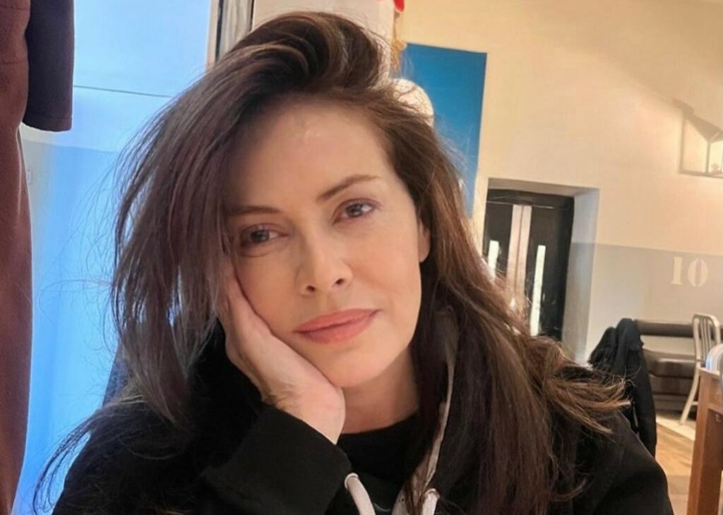 ''Perdonare è più facile che dimenticare'': Elena Sofia Ricci sul tradimento dell’ex marito con Nancy Brilli