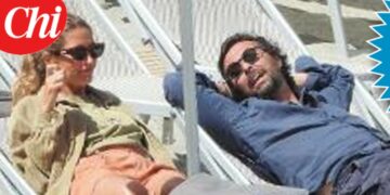 Chiara Ferragni e Giovanni Tronchetti Provera si sono lasciati: lui paparazzato di nuovo con l'ex moglie Nicole, guarda