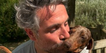 Luca Calvani ha cercato il suo bassotto nel bosco per ore