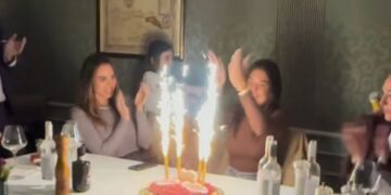 Chanel Totti festeggia i 18 anni anche con mamma Ilary Blasi