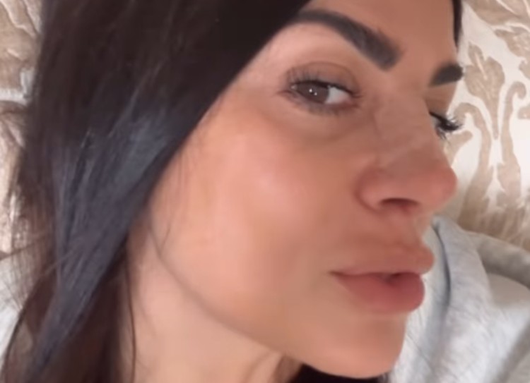 ''Il naso è stupendo'': Serena Enardu ha fatto la rinoplastica