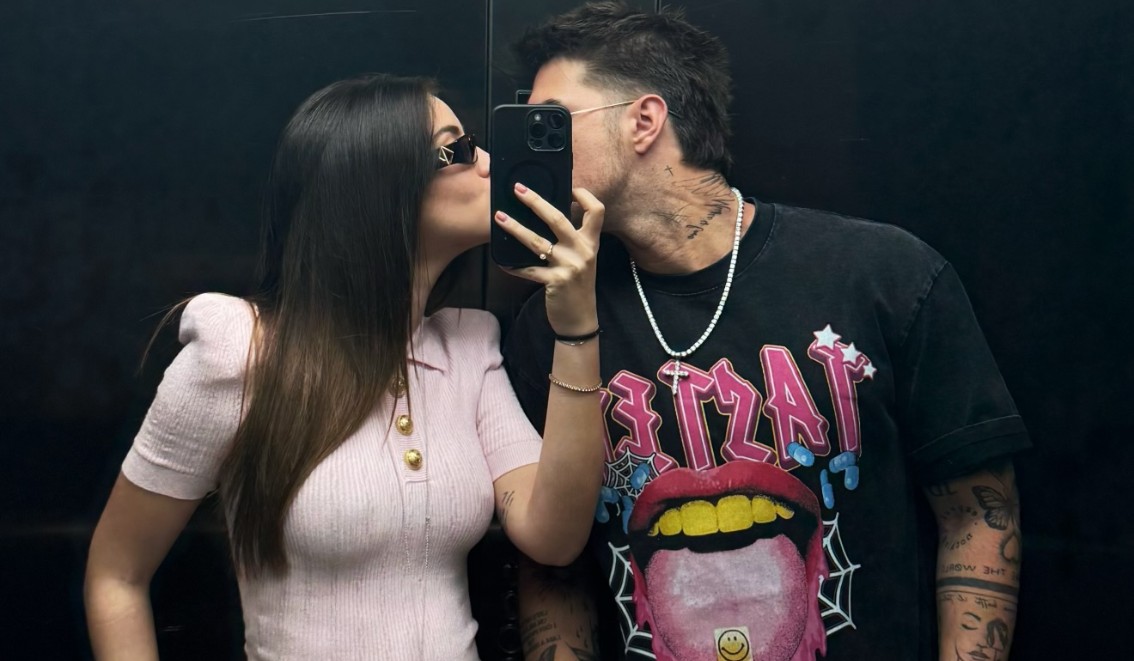 Andrea Damante, ex di Giulia De Lellis, e la compagna incinta Elisa Visari sono innamoratissimi: pancione e felicità, la foto - Gossip.it | News sul Gossip e VIP