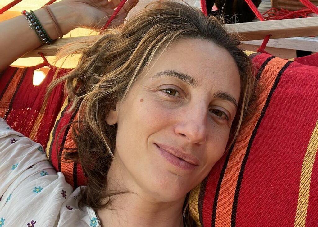 ''Mio figlio è uscito blu'': l'attrice Francesca Inaudi racconta il parto da incubo e perché oggi è diventata una doula