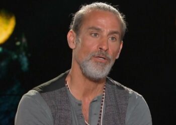 ''Paola Barale era sposata prima di conoscermi'': Raz Degan fa un'allusione a un possibile tradimento della showgirl all'ex marito Sperti?