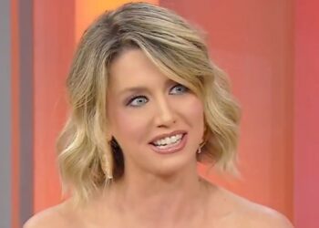 ''Dopo 13 anni è finita, ho preso io la decisione finale'': l’ex velina Elena Barolo annuncia in tv la fine dell’amore con Alessandro Martorana