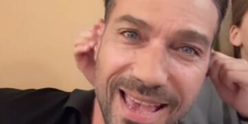 Costantino Vitagliano spegne 51 candeline con la figlia Ayla e la sua nuova compagna