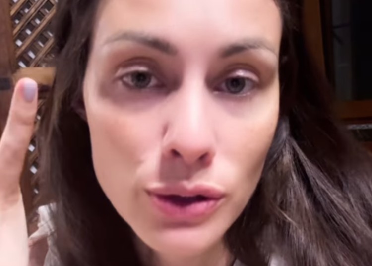 Marica Pellegrinelli criticata per aver invitato i suoi followers a votare Marica Pellegrinelli criticata per aver invitato i suoi followers a votare