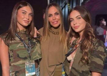 Chanel Totti ruba la scena a mamma Ilary Blasi durante la tappa di 'Battiti' a Molfetta