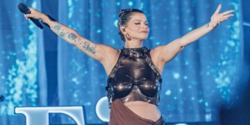 ''Totale stato di grazia!'': Alessandra Amoroso incinta 'come una matta scoppiata' sul palco aspettando Penelope Maria