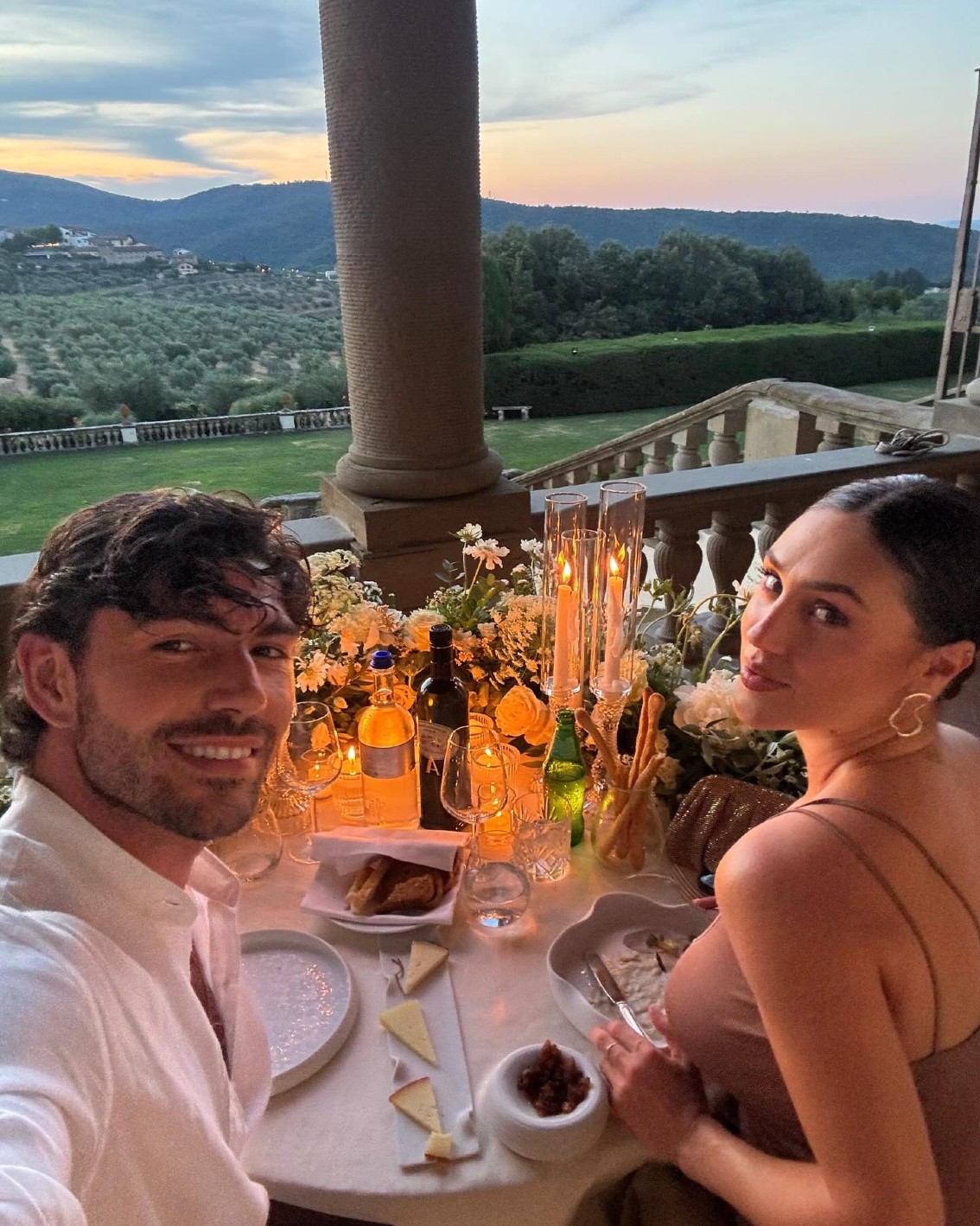 ''Già un anno da quel giorno bellissimo'': Cecilia Rodriguez e Ignazio Moser festeggiano 1 anno di matrimonio nella location delle nozze, guarda - Gossip.it | News sul Gossip e VIP
