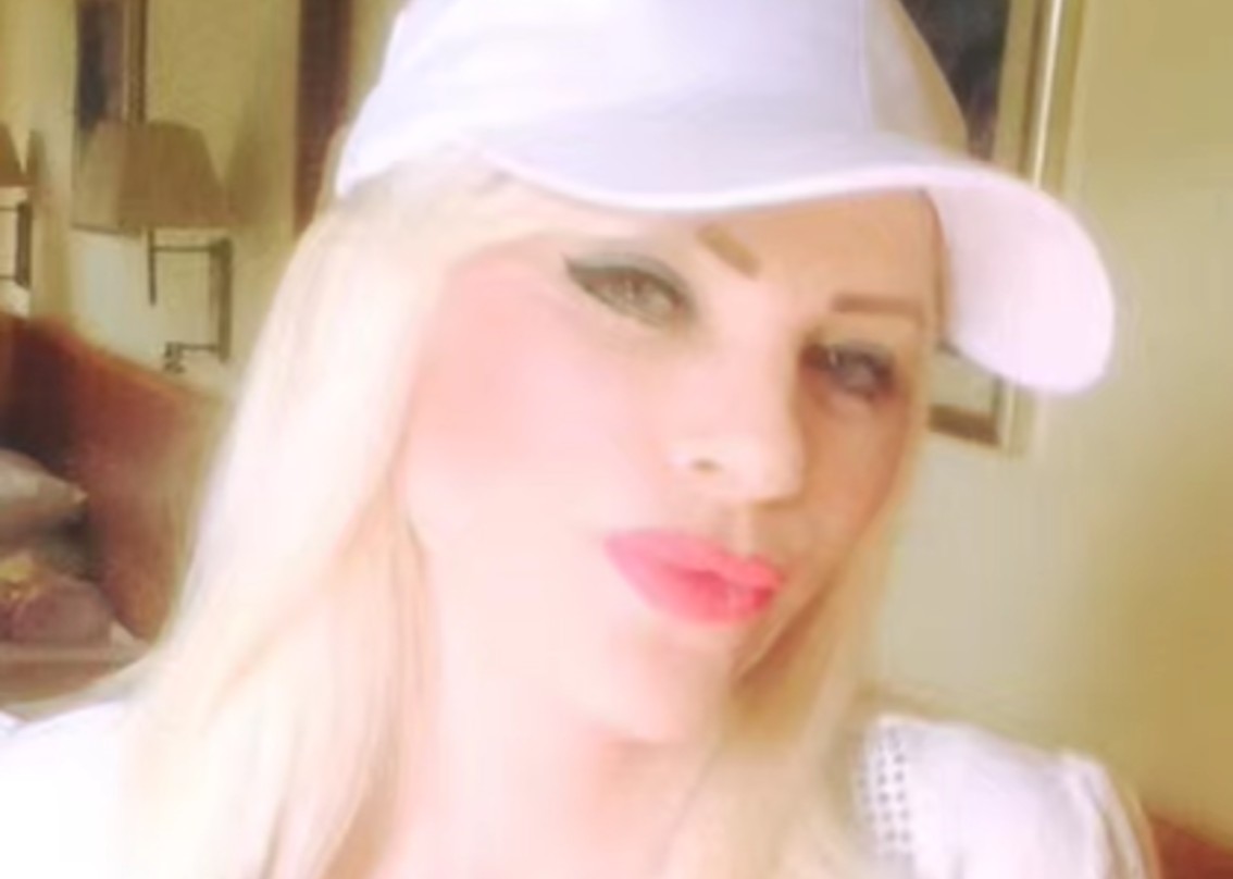 ''Con 1.000 euro al mese non riesco a vivere dignitosamente'': Cicciolina chiede 10 milioni di euro di risarcimento per il taglio dei vitalizi - Gossip.it | News sul Gossip e VIP