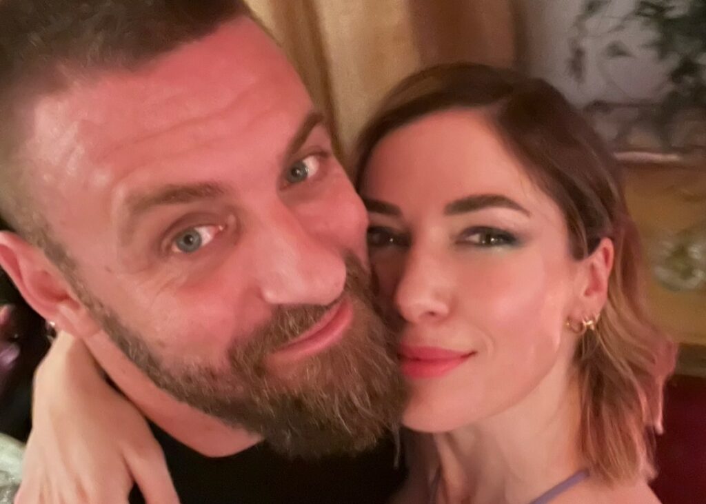 ''Mai avrei pensato di trovare un amore così grande'': Sarah Felberbaum mette in imbarazzo il marito ''bono'' Daniele De Rossi con la nuova dedica social ''Mai avrei pensato di trovare un amore così grande'': Sarah Felberbaum mette in imbarazzo il marito ''bono'' Daniele De Rossi con la nuova dedica social