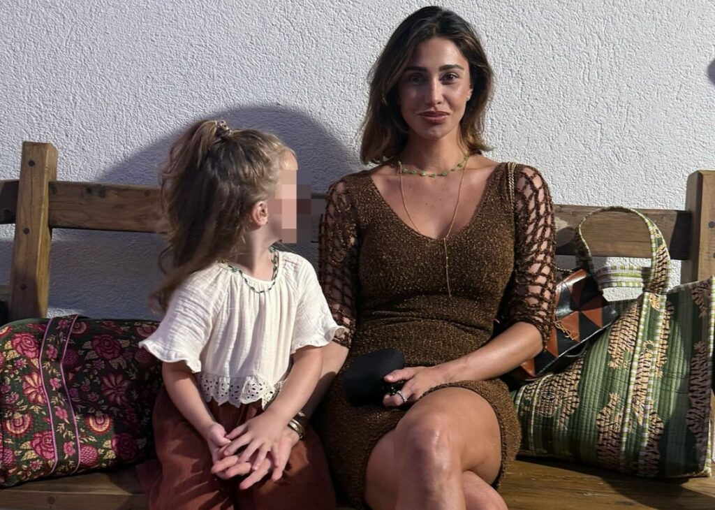 ''Non siamo più nel periodo analogico'': Belen risponde alle critiche sulla presunta eccessiva esposizione social della figlia Luna Marì