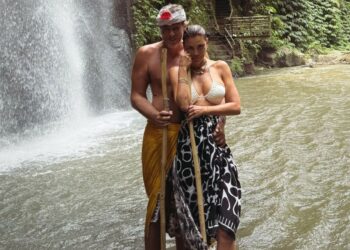 Anche Claudia Galanti sceglie l'Asia per la vacanza d'amore col nuovo compagno Leonardo: guarda