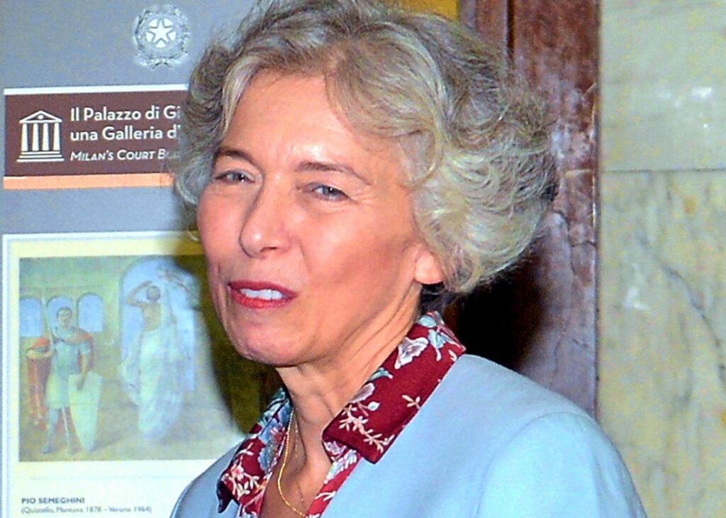 ''Non avevo soldi per mangiare, prendevo cibo alla Caritas'': l'ex Presidente della Camera Irene Pivetti si era messa a fare le pulizie per vivere, il racconto ''Non avevo soldi per mangiare, prendevo cibo alla Caritas'': l'ex Presidente della Camera Irene Pivetti si era messa a fare le pulizie per vivere, il racconto