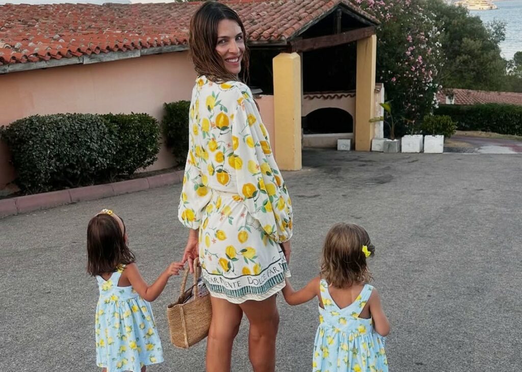 ''Forse no...'': Cristina Chiabotto spiega perché non vorrebbe che le figlie vincessero Miss Italia, come fece lei nel 2004 ''Forse no...'': Cristina Chiabotto spiega perché non vorrebbe che le figlie vincessero Miss Italia, come fece lei nel 2004