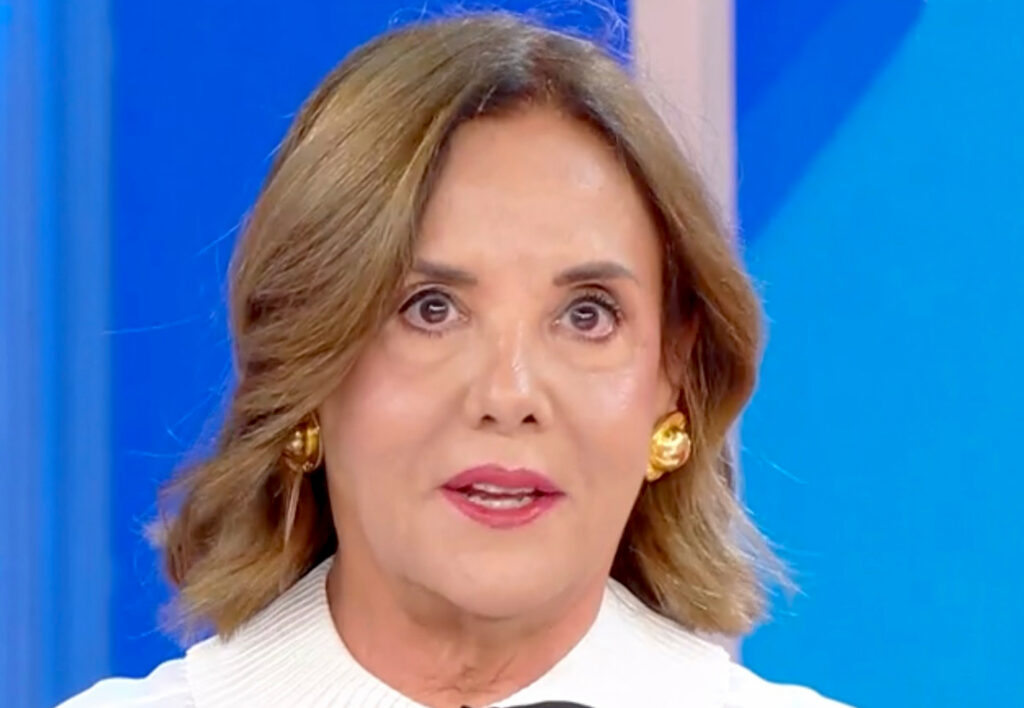 ''Mi si è accapponata la pelle'': Patrizia Mirigliani rompe il silenzio sul messaggio allarmante pubblicato dal figlio pochi giorni fa ''Mi si è accapponata la pelle'': Patrizia Mirigliani rompe il silenzio sul messaggio allarmante pubblicato dal figlio pochi giorni fa