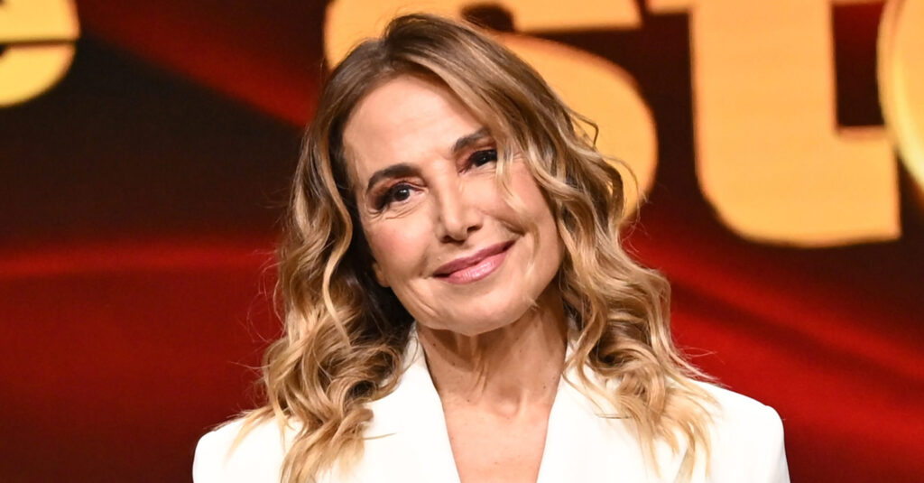 Da regina di Mediaset a concorrente di talent, Barbara d’Urso ammette: ''Io sono abituata ad essere Milly Carlucci! Psicologicamente è difficile''