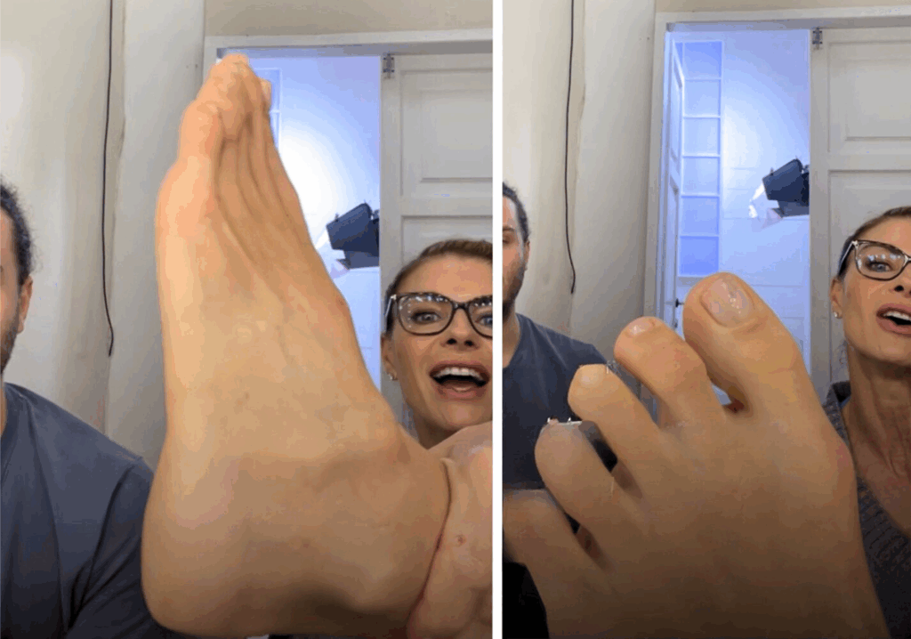 Martina Colombari fa felici i feticisti: mostra i piedi durante la diretta nonostante calli e cicatrici Martina Colombari fa felici i feticisti: mostra i piedi durante la diretta nonostante calli e cicatrici