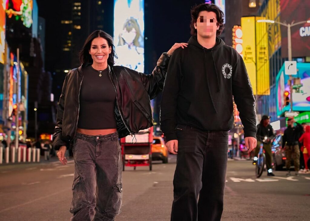 Elisabetta Gregoraci con Nathan Falco ormai altissimo: viaggio mamma e figlio oltreoceano, dove sono volati