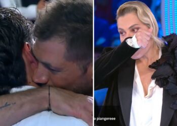 Simona Ventura in lacrime al Grande Fratello per l'incontro tra Simone e suo padre Alessio