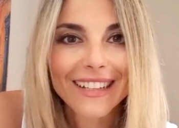 ''Mi sono truccata la prima volta a 25 anni, il mio faccino in tv funziona, ma non sono una bomba sexy'': Francesca Fialdini rivela anche se è fidanzata