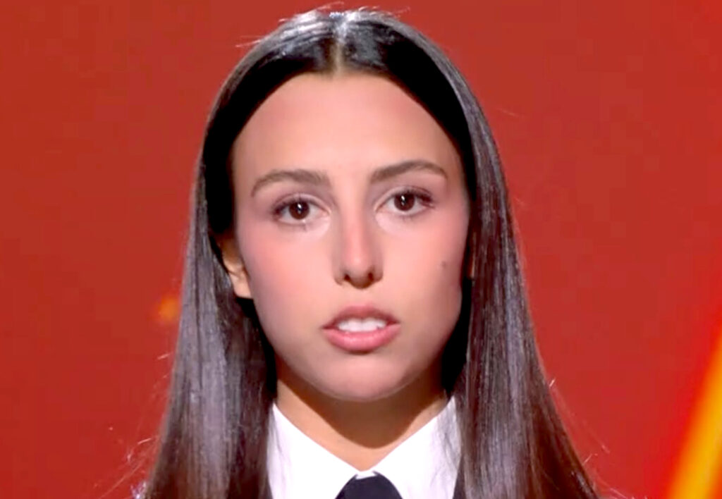 ''Se avessi inviato foto per amore nell’intimità, mi sarei dovuta vergognare?'': Jolanda Renga, figlia di Ambra, torna a parlare dello spregevole ricatto ''Se avessi inviato foto per amore nell’intimità, mi sarei dovuta vergognare?'': Jolanda Renga, figlia di Ambra, torna a parlare dello spregevole ricatto