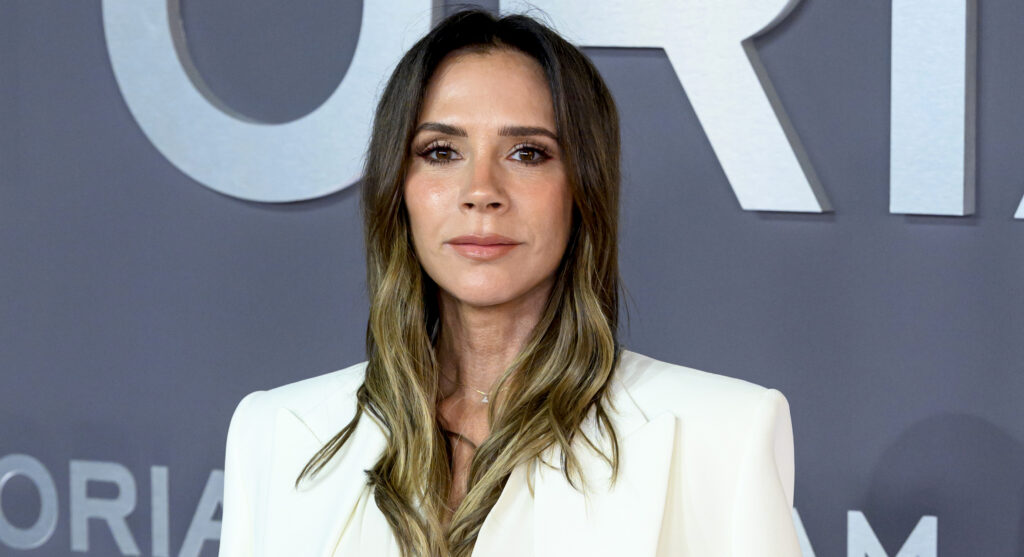 Victoria Beckham parla per la prima volta del suo devastante disturbo alimentare e ammette: ''Ero diventata molto brava a mentire'' Victoria Beckham parla per la prima volta del suo devastante disturbo alimentare e ammette: ''Ero diventata molto brava a mentire''