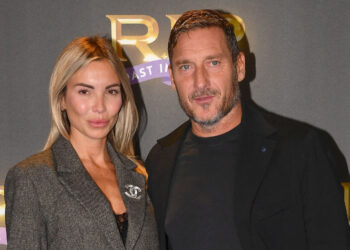 Francesco Totti e Noemi Bocchi: nuova rarissima uscita di coppia sul red carpet, guarda