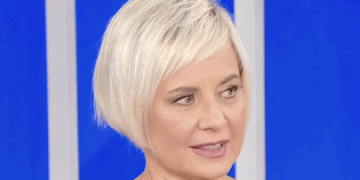 ''Successi due episodi gravi'': Antonella Elia in tv parla delle nozze saltate con Pietro Delle Piane, lui replica via social