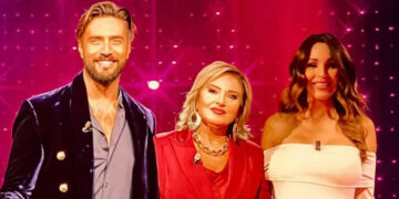 Alex Belli e Delia Duran rivelano se aspettano un maschio o una femmina, svelano la rosa dei nomi con solo due opzioni Alex Belli e Delia Duran rivelano se aspettano un maschio o una femmina, svelano la rosa dei nomi con solo due opzioni