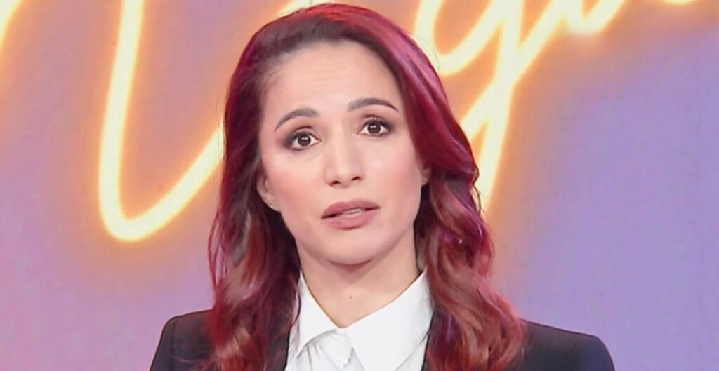 ''Il dolore accompagna ogni mio respiro'': Andrea Delogu riappare commossa in tv dopo la morte del fratello, le toccanti parole ''Il dolore accompagna ogni mio respiro'': Andrea Delogu riappare commossa in tv dopo la morte del fratello, le toccanti parole