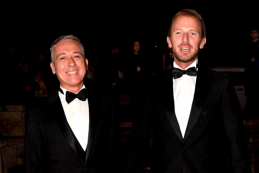 Pierluigi Diaco mano nella mano col marito Alessio Orsingher: glamour e amore sul red carpet a Roma, foto