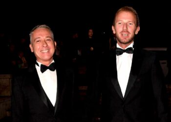 Pierluigi Diaco mano nella mano col marito Alessio Orsingher: glamour e amore sul red carpet a Roma, foto