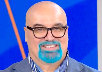 Giovanni Ciacci in tv con 55 chili in meno dopo le punture: ''Ma ultimamente mi si è abbassata tanto la vista''