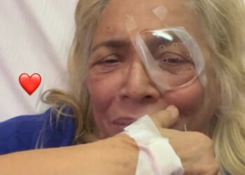 ''Finiamo l’anno così…'': Mara Venier ricoverata nuovamente in ospedale, ecco come sta la conduttrice ''Finiamo l’anno così…'': Mara Venier ricoverata nuovamente in ospedale, ecco come sta la conduttrice