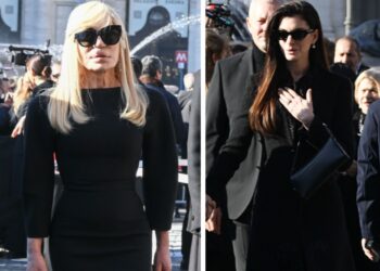 Da Simona Ventura a Donatella Versace e Anne Hathaway: i vip di tutto il mondo al funerale di Valentino, foto