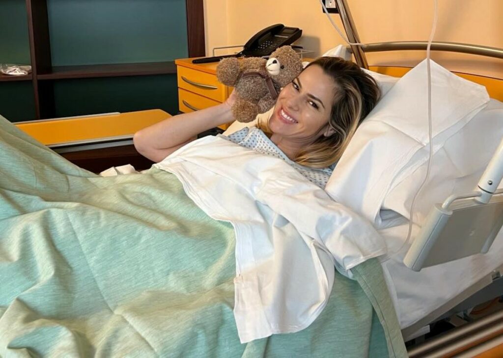 ''Piede destro bionico'': Thais Wiggers operata dopo l’incidente a Natale, ecco come sta l’ex velina