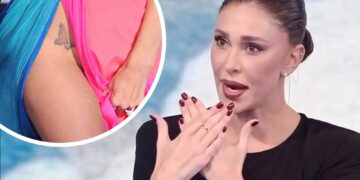 ''La farfalla si è un po’ allargata con le gravidanze'': Belen in diretta tv parla del suo famoso tatuaggio, Fazio colto di sorpresa