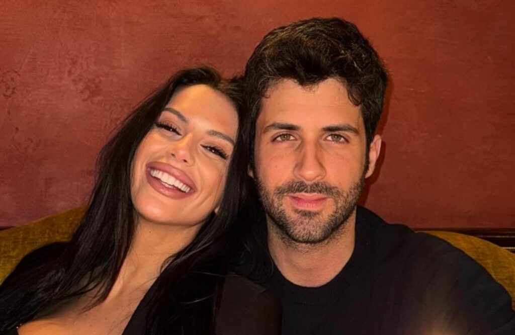 ''Record per me'': Antonella Fiordelisi festeggia 1 anno d’amore con Giulio Fratini