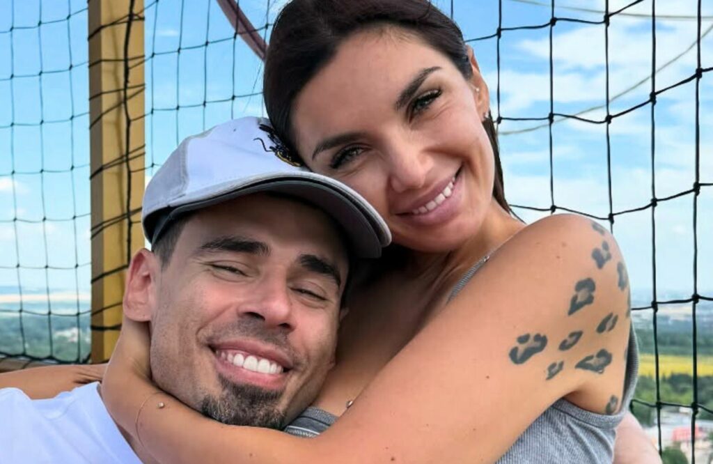 ''Se fosse per mio marito avremmo già dieci figli'': Elettra Lamborghini spiega perché per ora non se la sente di diventare madre ''Se fosse per mio marito avremmo già dieci figli'': Elettra Lamborghini spiega perché per ora non se la sente di diventare madre