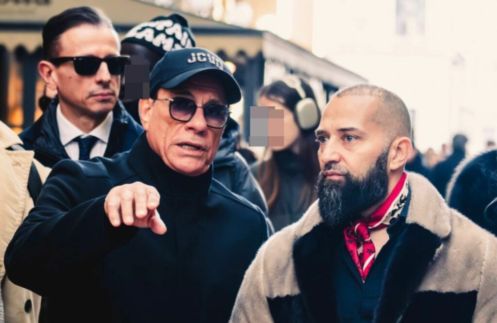 Jean-Claude Van Damme a Milano: la leggenda action conquista l’Italia tra fan e nuovi progetti Jean-Claude Van Damme a Milano: la leggenda action conquista l’Italia tra fan e nuovi progetti